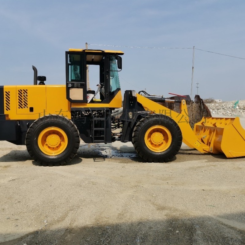 建筑工程小型鏟車 農用四驅裝載機 牛棚養殖柴油鏟車