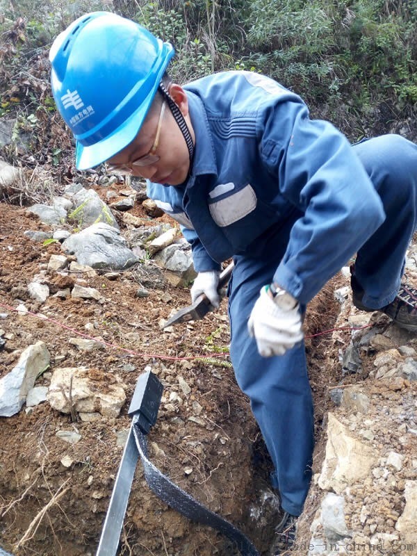 石墨基柔性接地體材料接地裝置